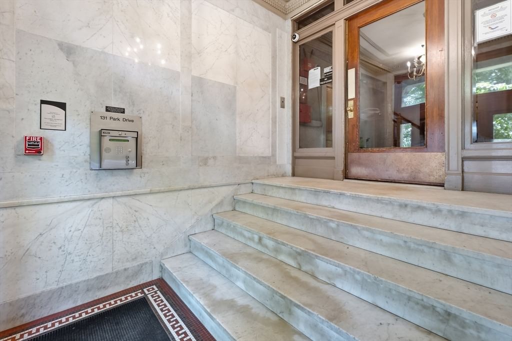 131 Park Drive #44 Boston — Photo 3 of 19