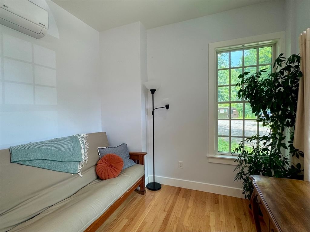 10 Deerfield Ave #9, Shelburne, MA, 10 Deerfield Ave #9, Shelburne, MA Photo #10