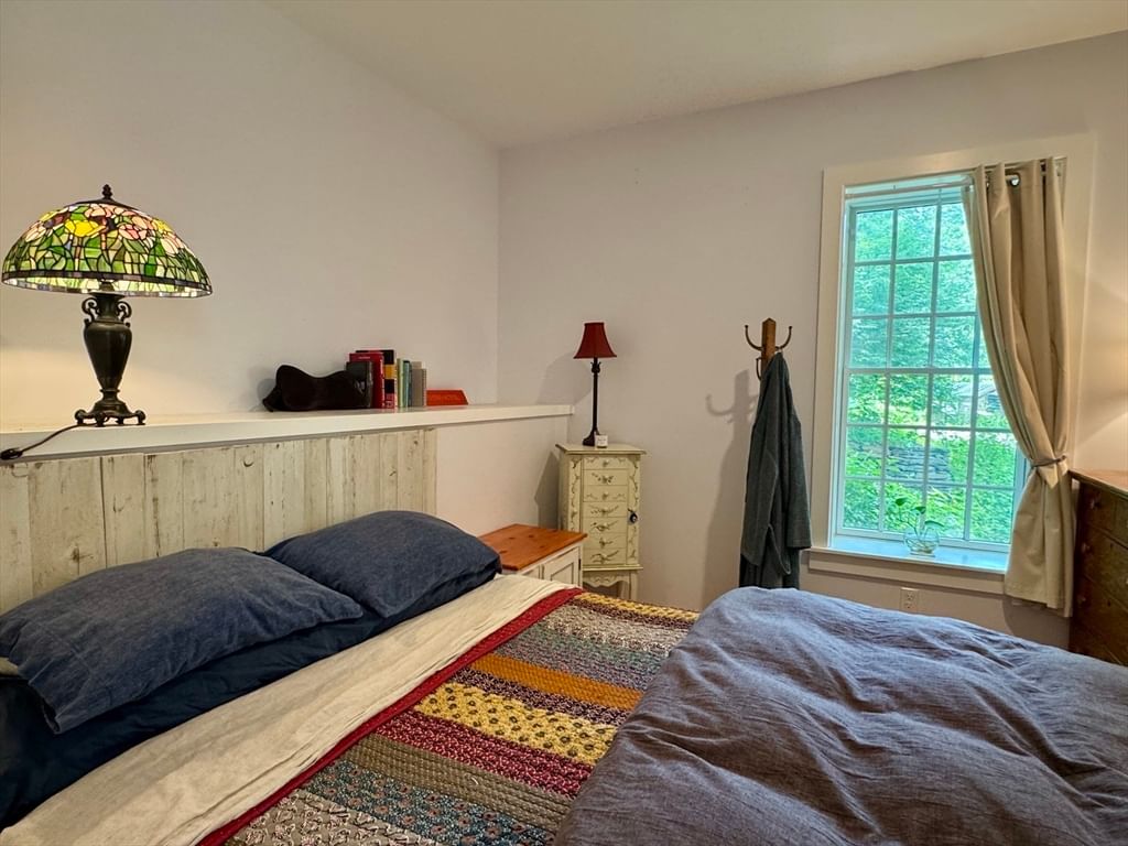 10 Deerfield Ave #9, Shelburne, MA, 10 Deerfield Ave #9, Shelburne, MA Photo #12