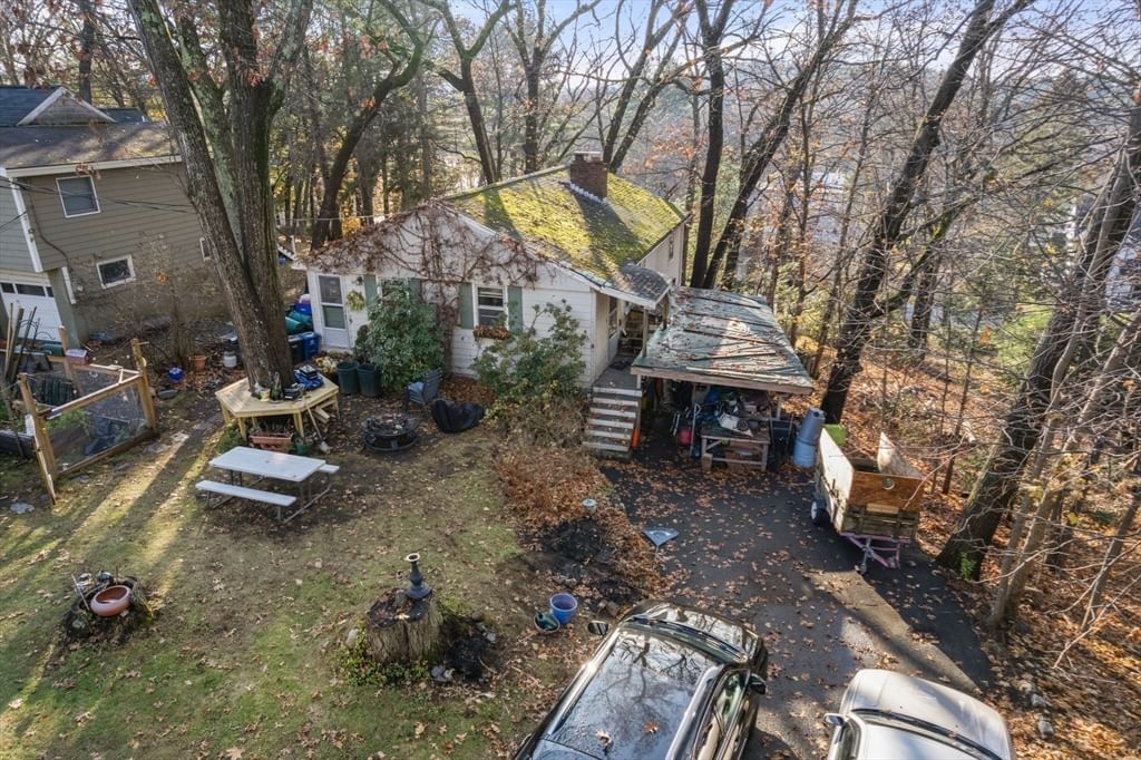 30 Harbell Street Lexington — Photo 7 of 8