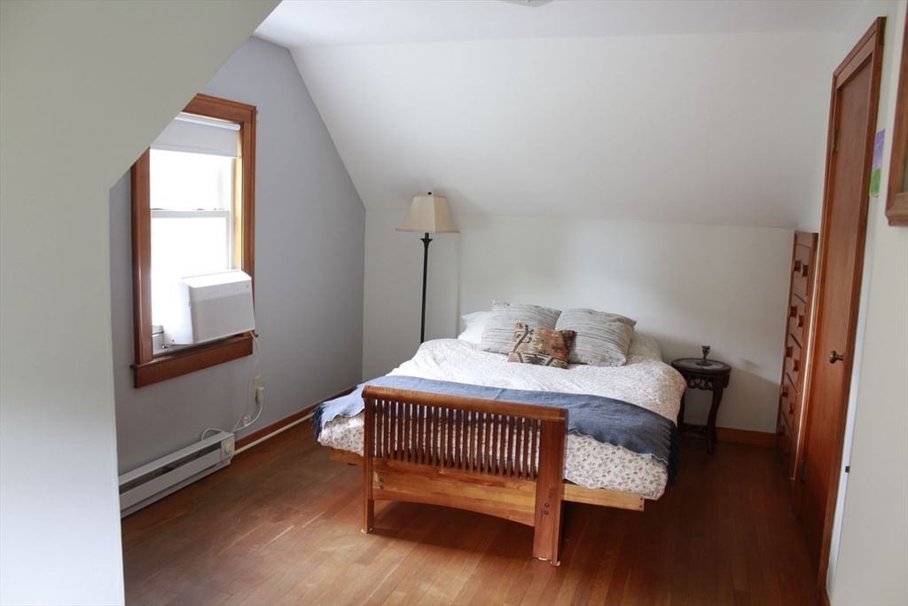31 West St, Deerfield, MA 01373 photo 3