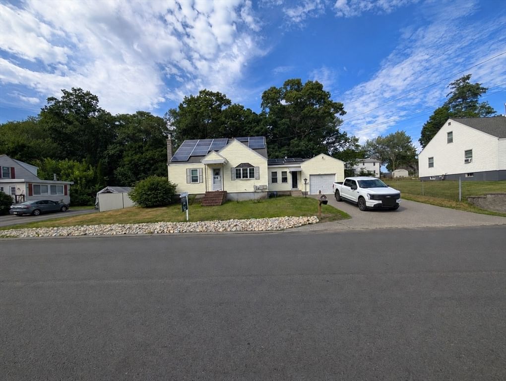 193 Bouchard Ave, Dracut, MA, 193 Bouchard Ave, Dracut, MA Photo #1