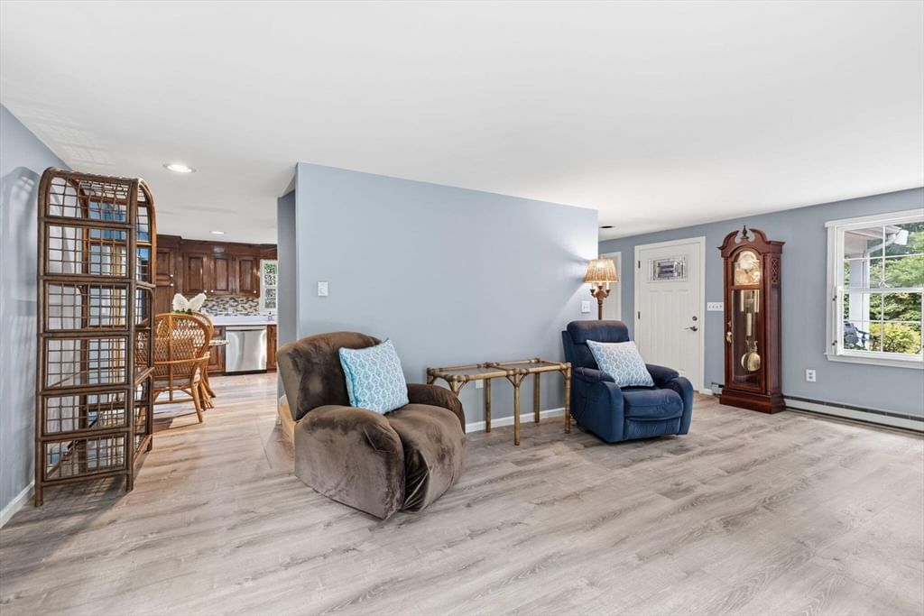 25 Muskegat Rd Falmouth — Photo 12 of 42