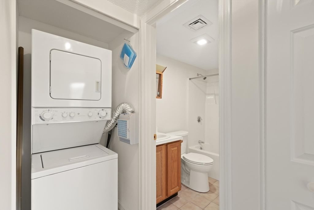 198 Locust #1-706 Lynn — Photo 16 of 25