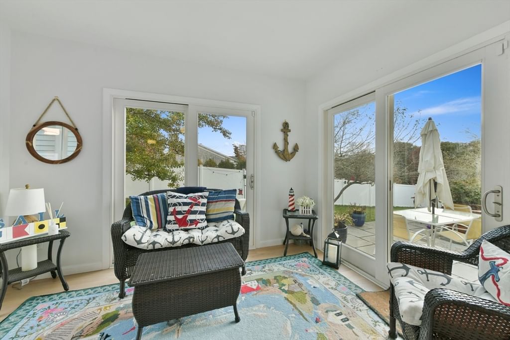 7 Oxford Dr, Barnstable, MA Photo #12