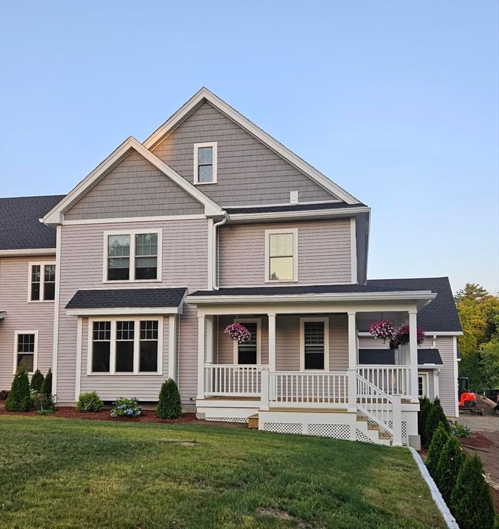 Photo of 92A Willow Street, Acton, MA