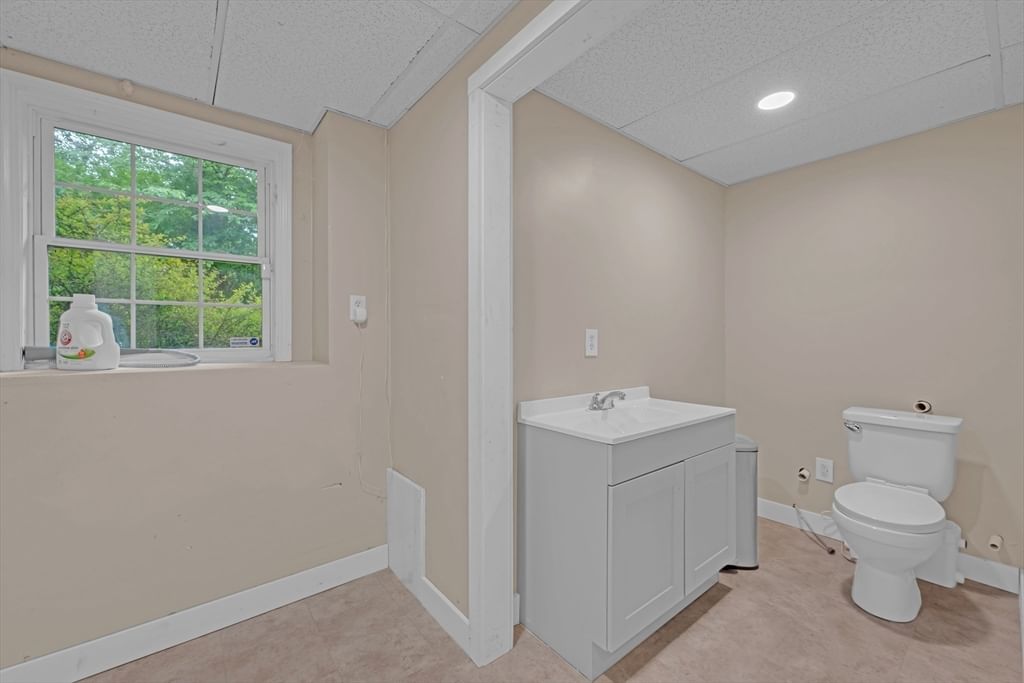 130 Grove St, Millville, MA Photo #21