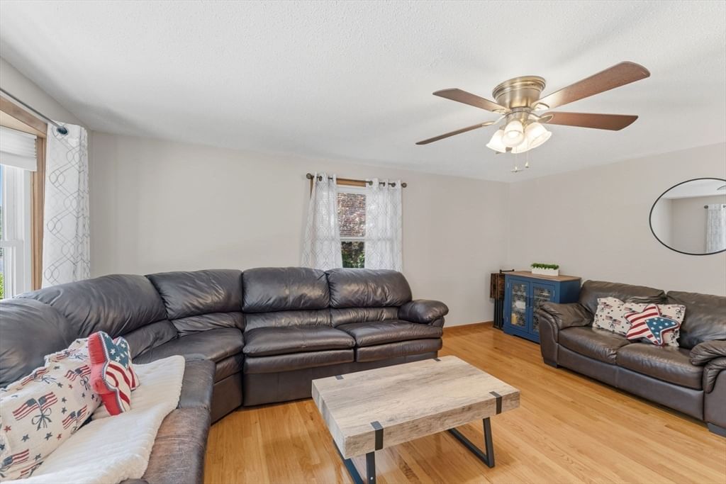 68 Brookside Ave, North Providence, RI, 68 Brookside Ave, North Providence, RI Photo #3
