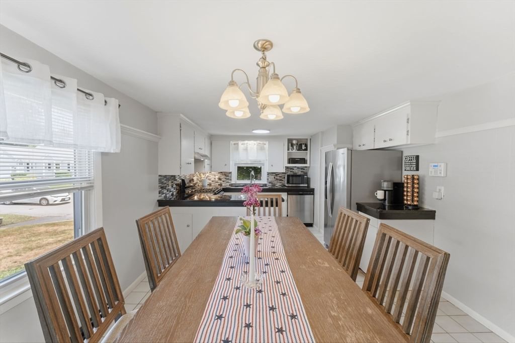 68 Brookside Ave, North Providence, RI, 68 Brookside Ave, North Providence, RI Photo #4