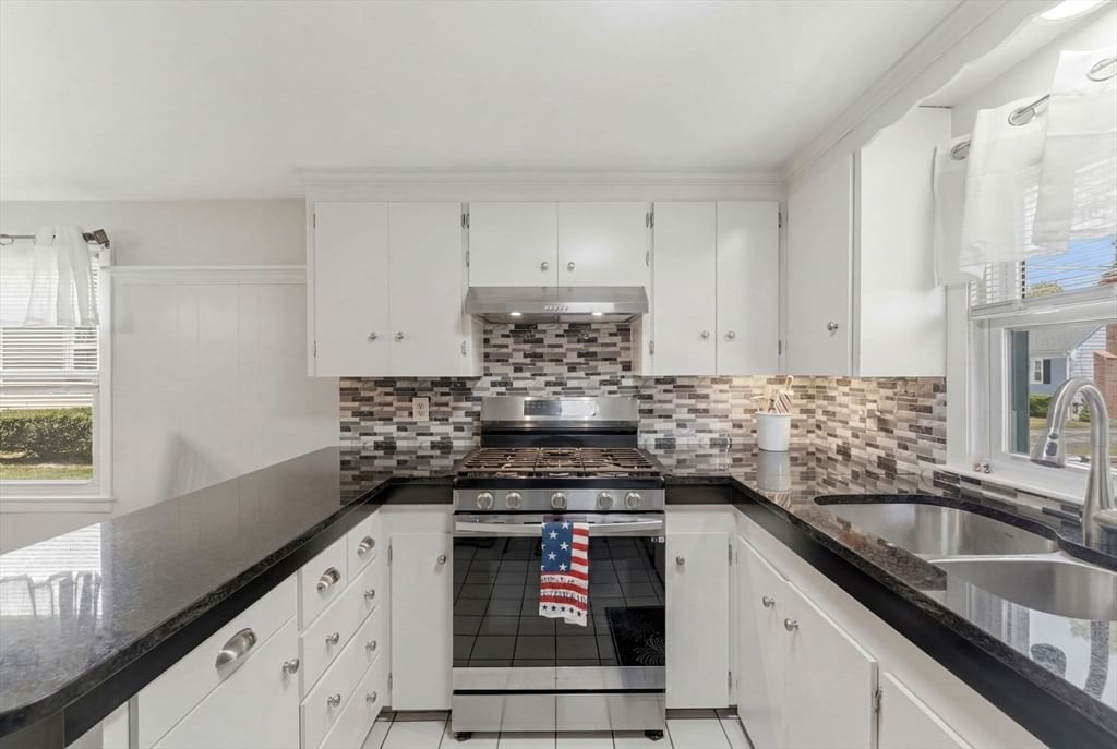 68 Brookside Ave, North Providence, RI, 68 Brookside Ave, North Providence, RI Photo #8