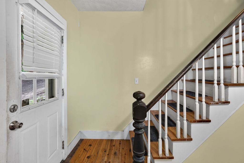 10 Burnett Fitchburg — Photo 6 of 30