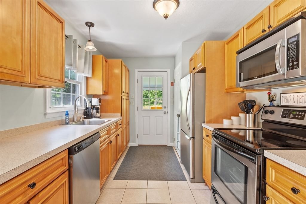 700 New Ipswich Rd, Ashby, MA 01431 photo 2