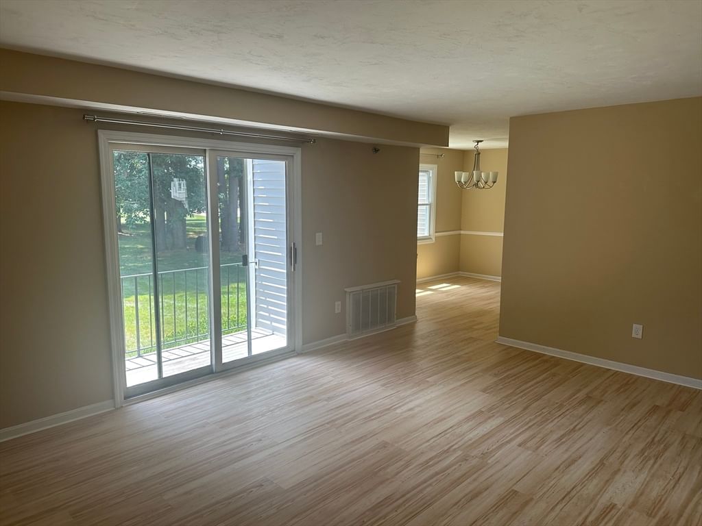 84 Tennis Plaza Road #33, Dracut, MA Photo #2