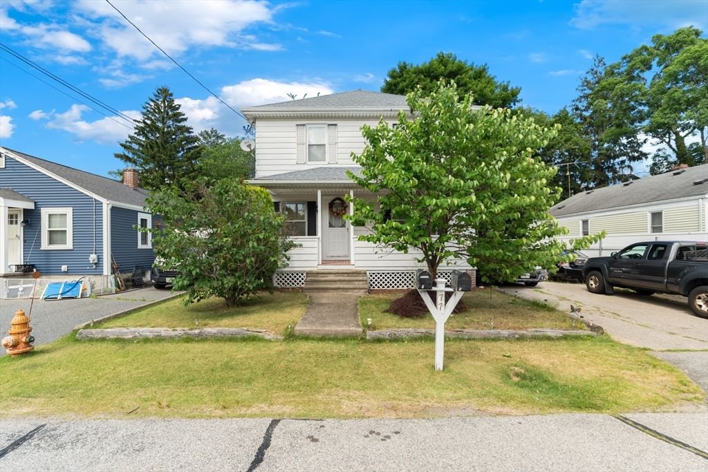 Photo of 77 Haig Ave, Seekonk, MA