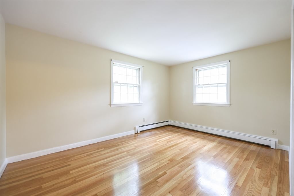 262 Daniels St, Franklin, MA Photo #16