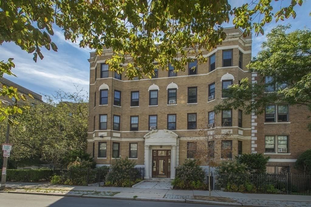60 Queensberry ST #9, Boston, MA Photo #9