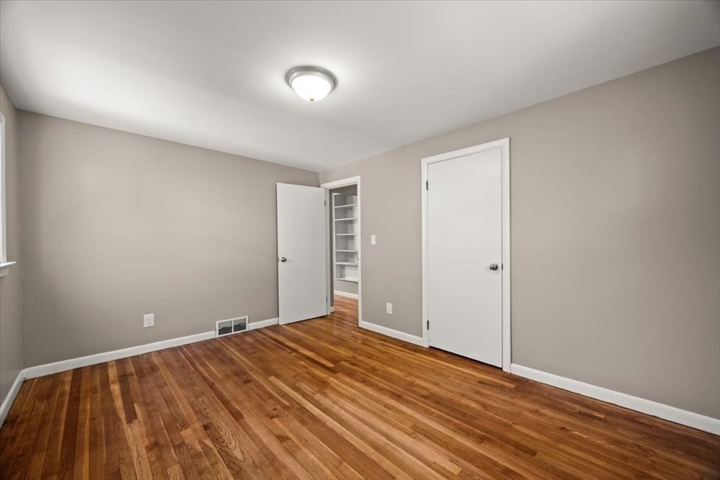 52 Jacob St Brockton — Photo 26 of 40