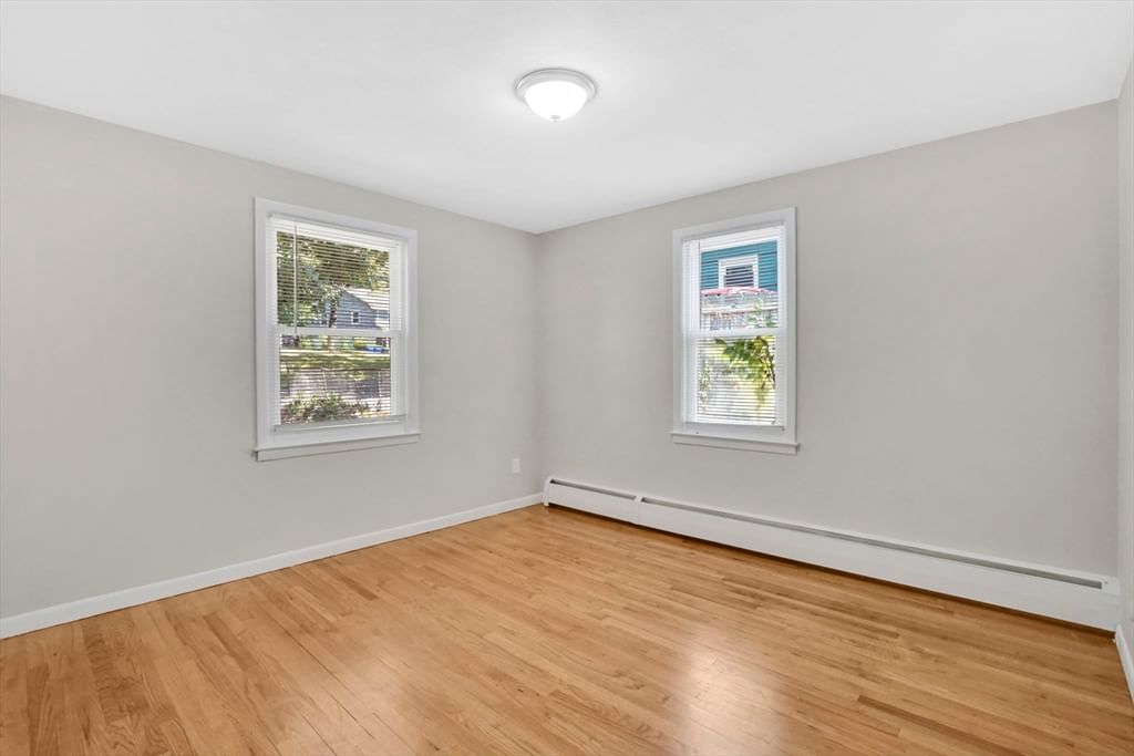 85 Bircham St Springfield — Photo 19 of 33