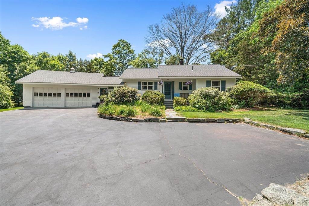 Property at 350 Tremont St, Taunton, MA 02780