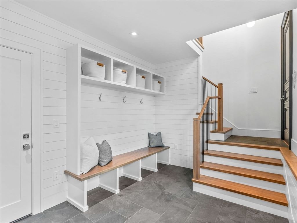 561 E Broadway #561 Boston — Photo 31 of 36