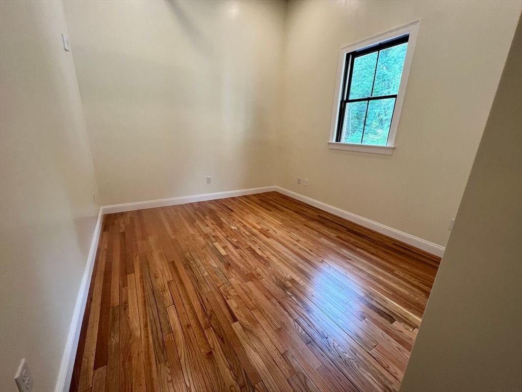 352 Manchaug Road #3, Sutton, MA Photo #5