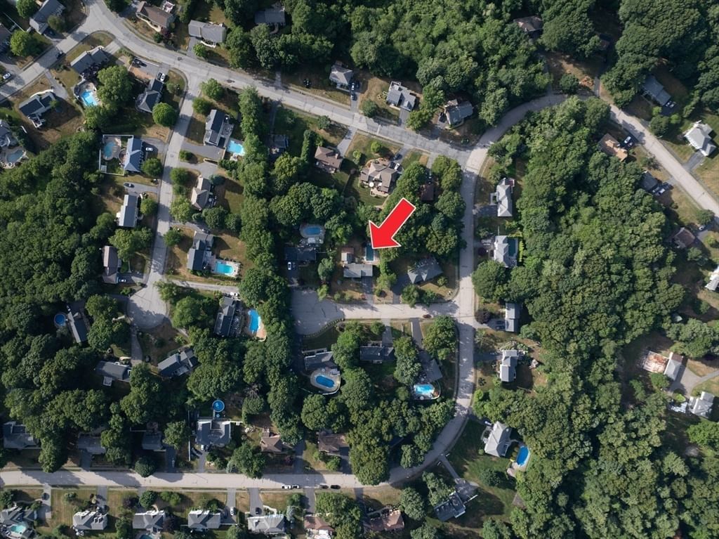 4 Flint Meadow Ln Shrewsbury — Photo 36 of 36