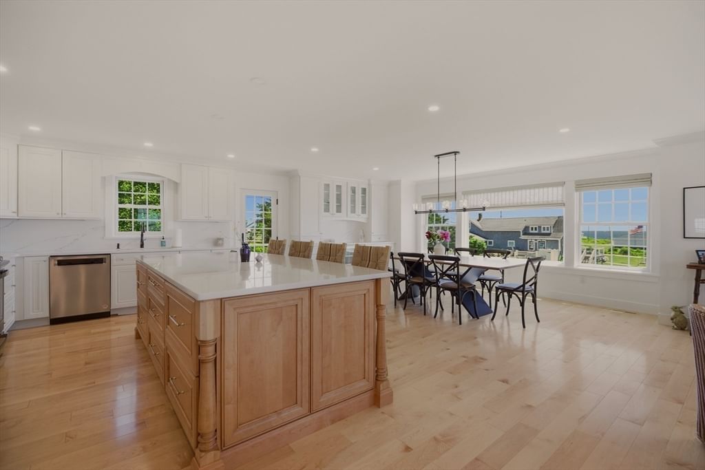 3 Richmond Pond Westport — Photo 10 of 39