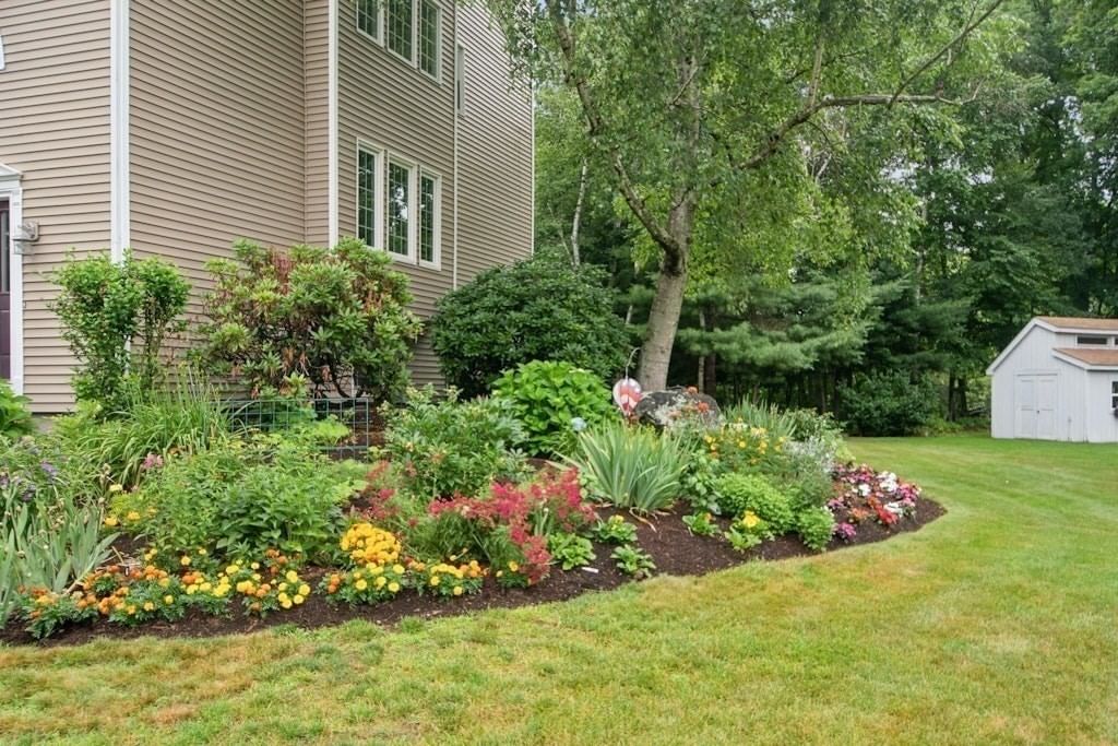 4 Herbert Drive #B Sutton — Photo 28 of 36