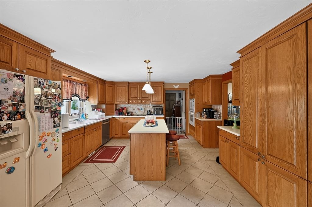 16 Hill St Shrewsbury — Photo 10 of 42