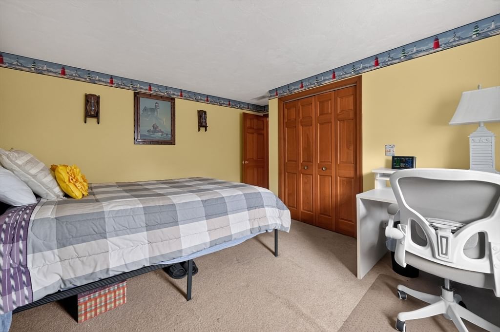 16 Hill St Shrewsbury — Photo 17 of 42