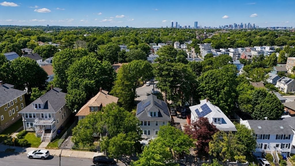 19 Codman Hill Ave Boston — Photo 7 of 38