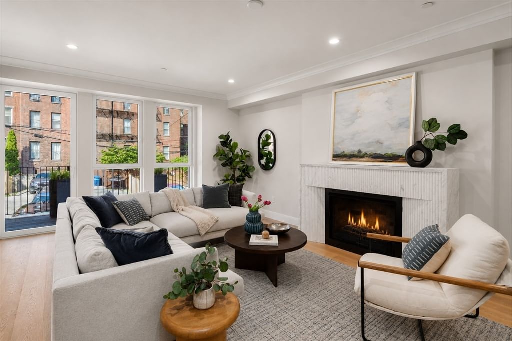 144 Worcester Street #II Boston — Photo 11 of 25