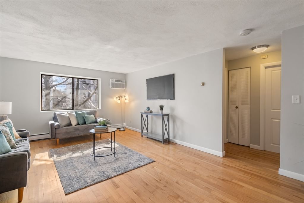 84 Grant St #12 Somerville — Photo 10 of 19
