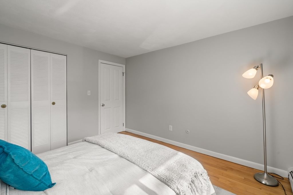 84 Grant St #12 Somerville — Photo 13 of 19