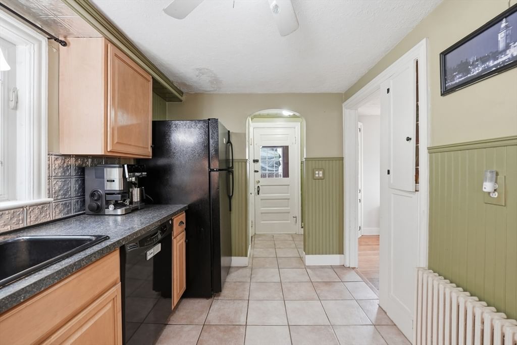 154 Barnard Rd Worcester — Photo 17 of 37