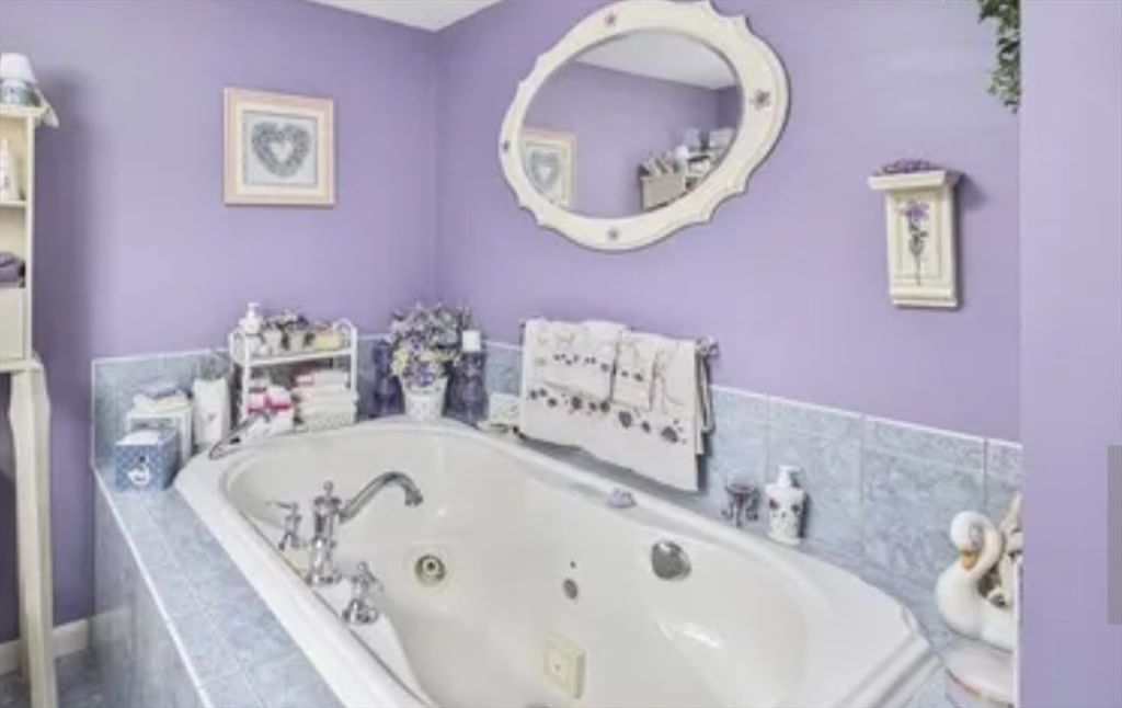 560 Allen Ave North Attleboro — Photo 18 of 27
