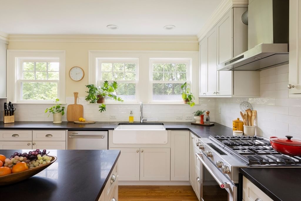 156 Common Street, Belmont, MA 02478 photo 2
