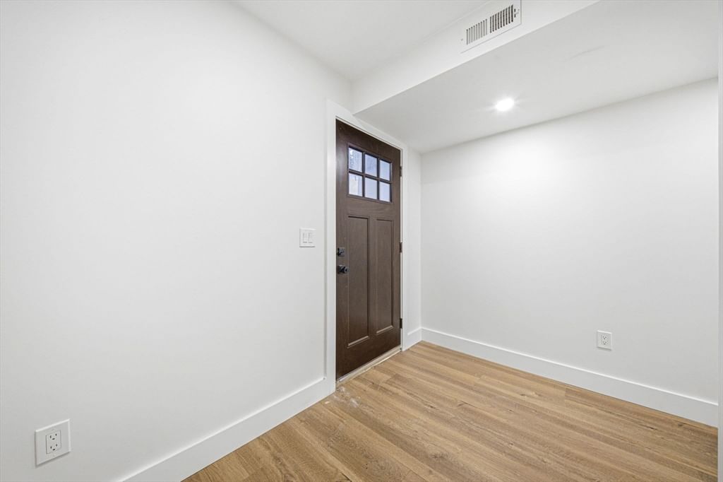 52 Rangeley Rd #52 Newton — Photo 34 of 41