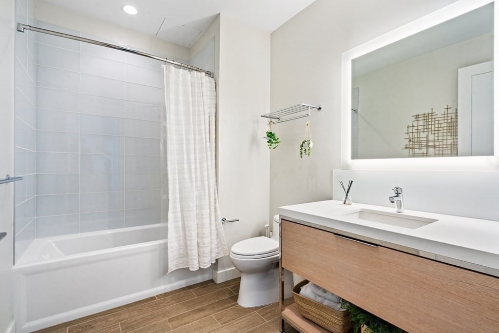 188 Brookline Ave #20E, Boston, MA Photo #12