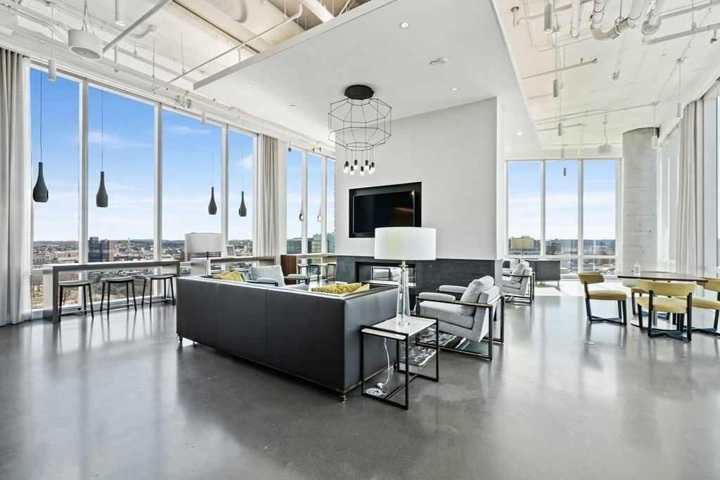 188 Brookline Ave #20E, Boston, MA Photo #26