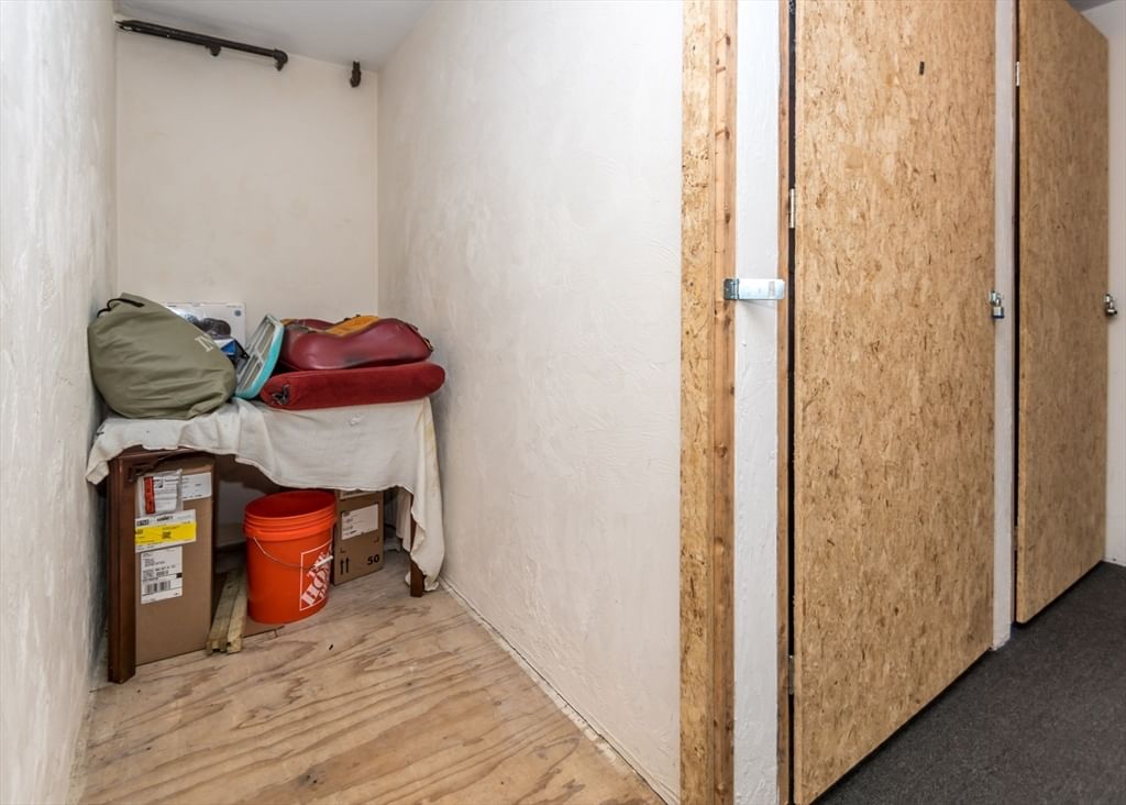 10 Middle Street Ct #7 Waltham — Photo 13 of 16