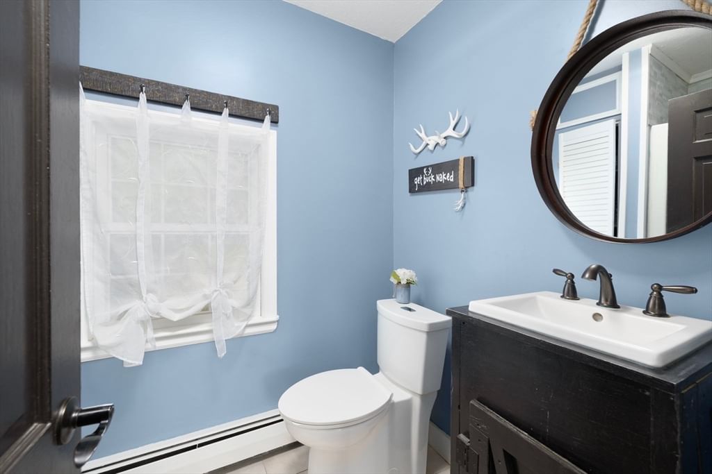 218 Mechanic, Upton, MA 01568 photo 5