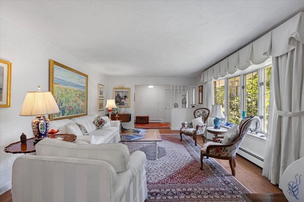 175 Hickory Hill Circle Barnstable — Photo 14 of 41