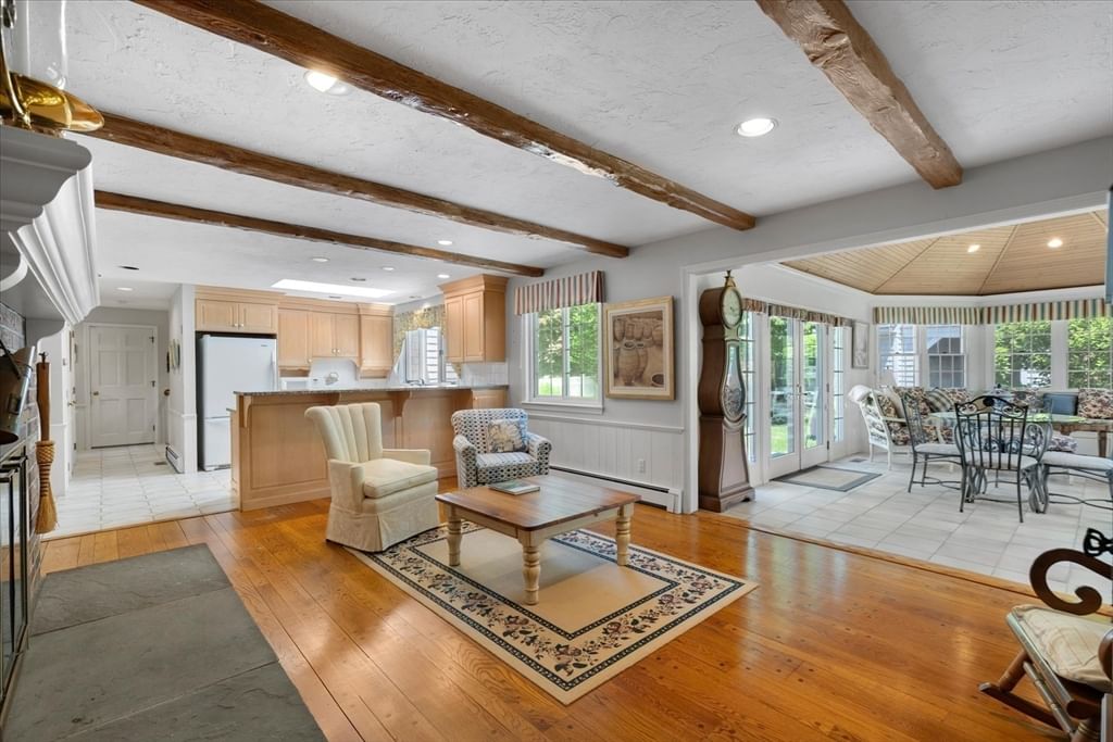 175 Hickory Hill Circle Barnstable — Photo 6 of 41