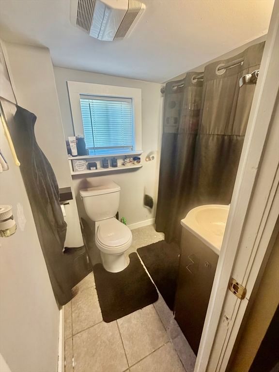 76 Dickens Street Attleboro — Photo 11 of 19
