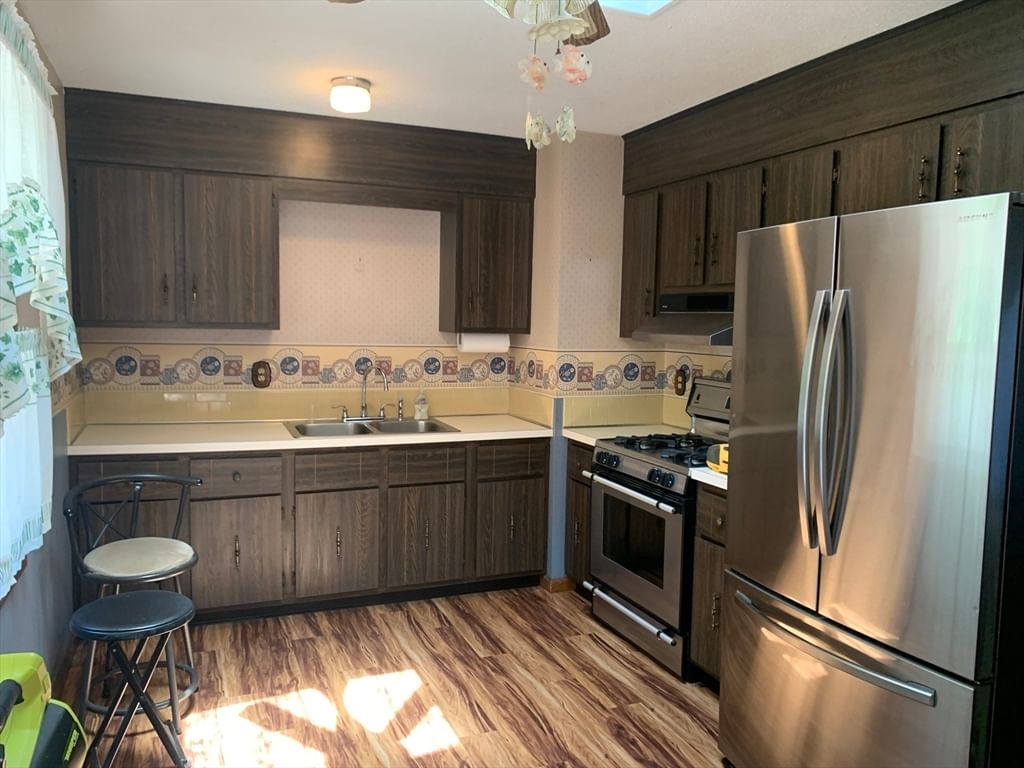 260 Wood Street, Middleboro, MA, 260 Wood Street, Middleboro, MA Photo #3