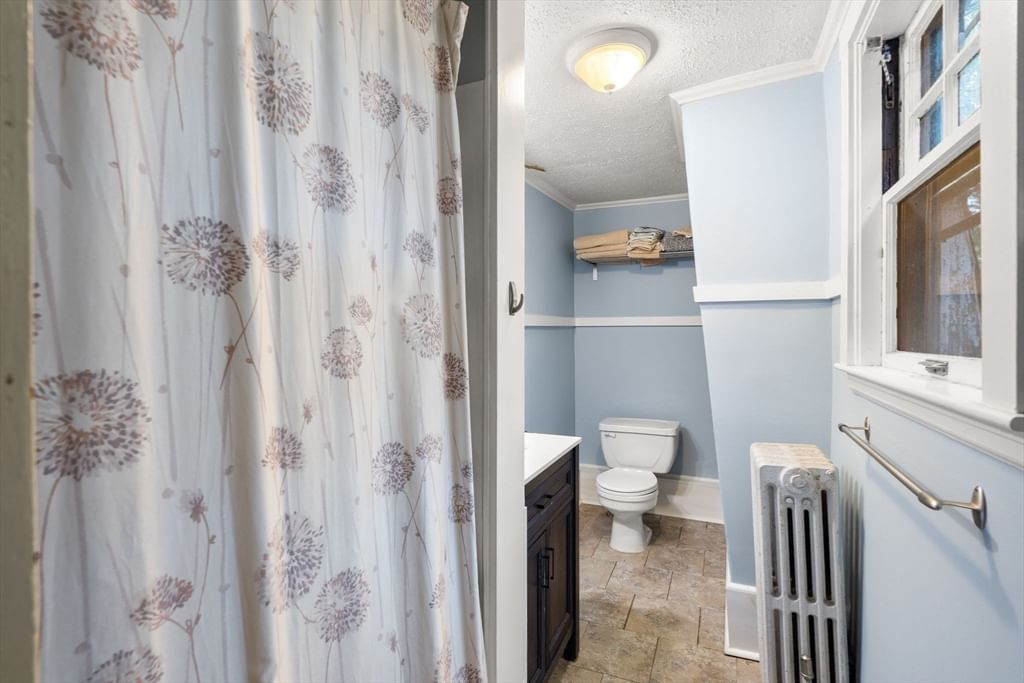 212 Chestnut Ave Boston — Photo 12 of 38