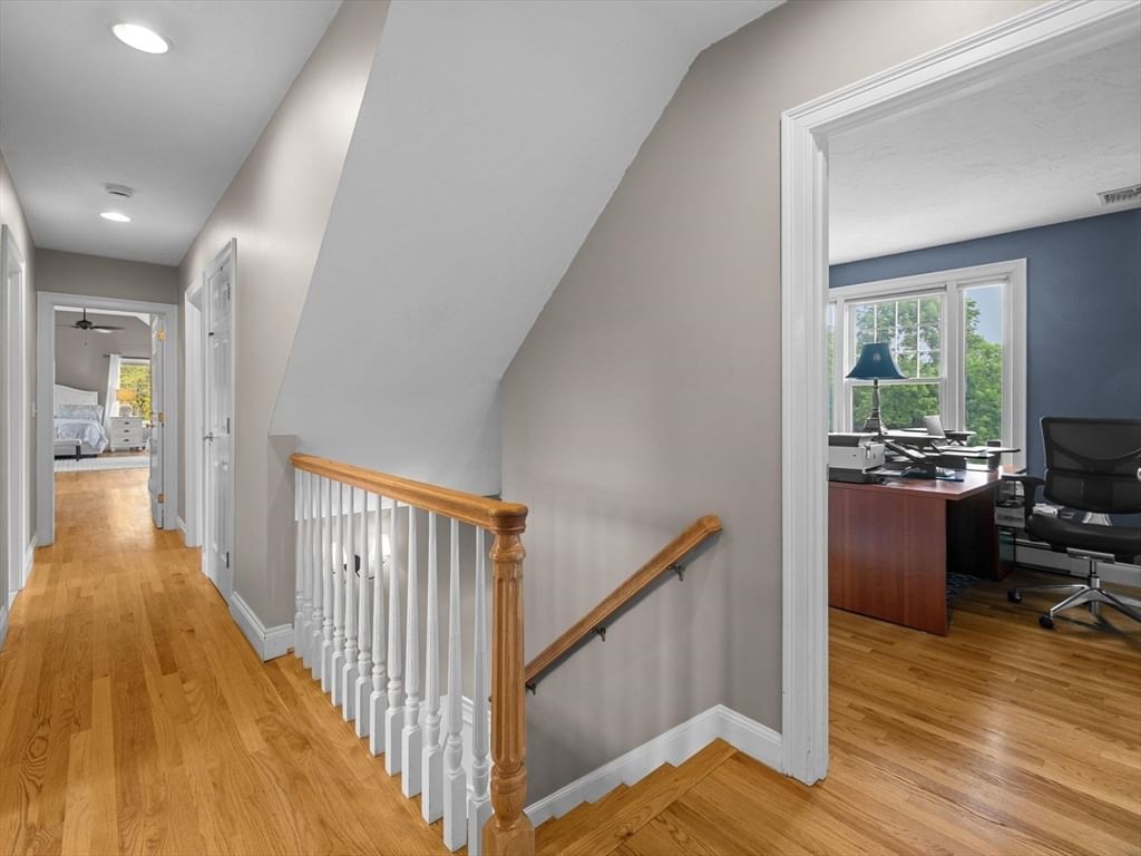 6 Warburton Lane, Westborough, MA Photo #20