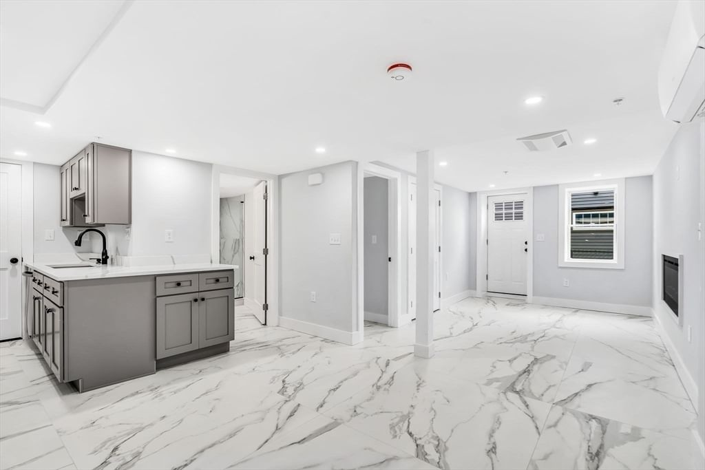 13 Blakeville St #B, Boston, MA, 13 Blakeville St #B, Boston, MA Photo #5