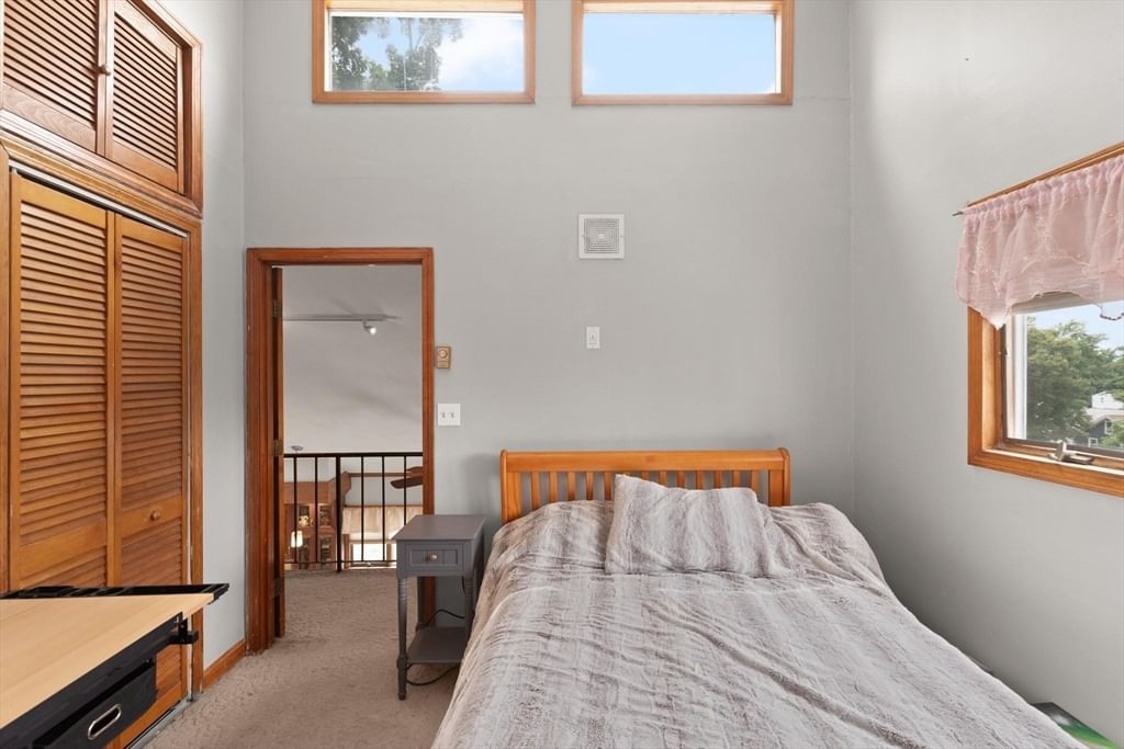 75 Andrews St Medford — Photo 19 of 40